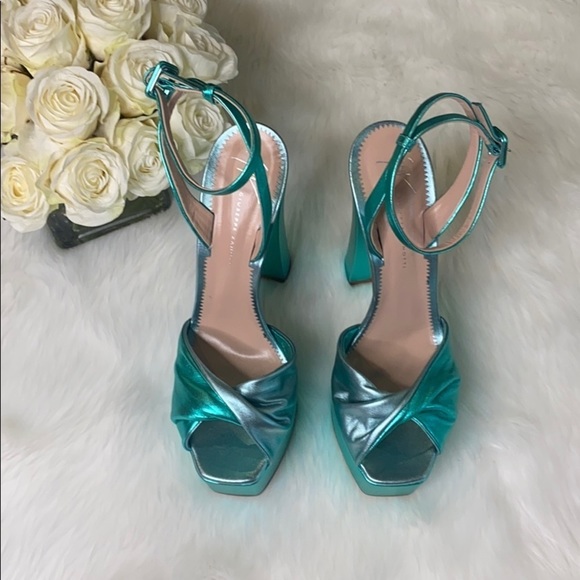 Giuseppe Zannoti Green Metallic Platform Heels size 41 - Picture 2 of 10